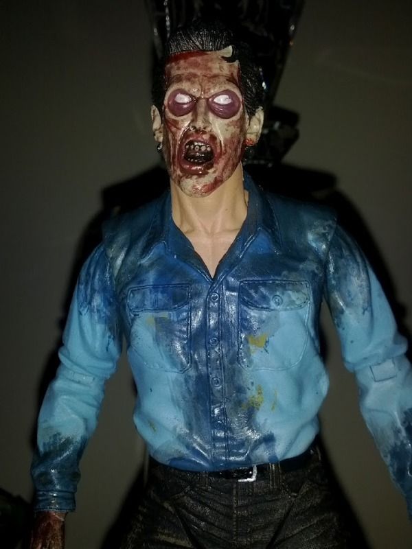 evil dead 2 figures